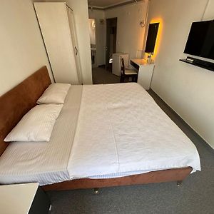 Camera con letto king size